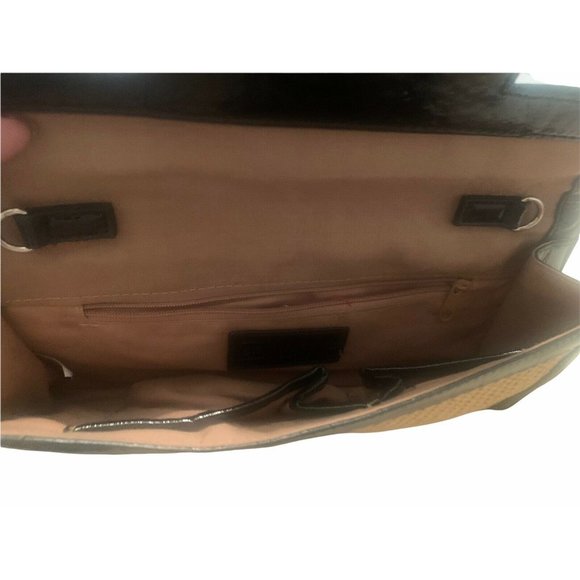 SR Squared by Sondra Roberts Straw Black Clutch Pu - Picture 11 of 12